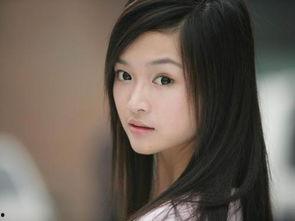 沈姓女演员吃瓜是谁啊视频,揭秘背后真相