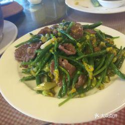 美食瓜花可炒肉吃吗视频,家常美食新尝试