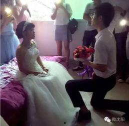 济宁新娘吃瓜事件视频播放,视频曝光引发网友热议